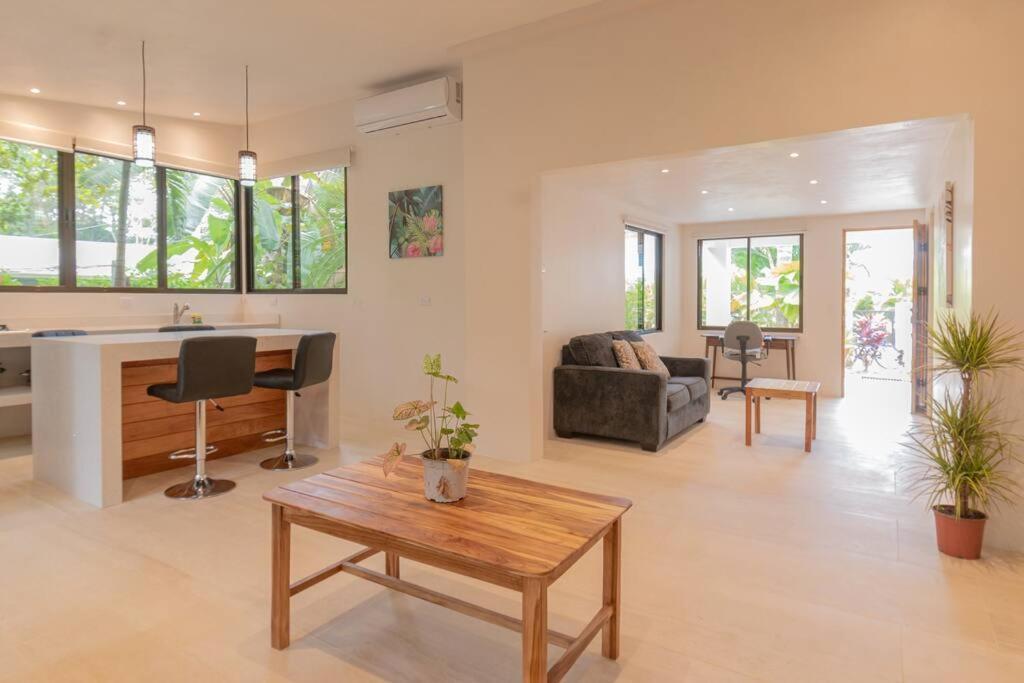 Surfside Apartments - Mal Pais Malpais Exterior photo